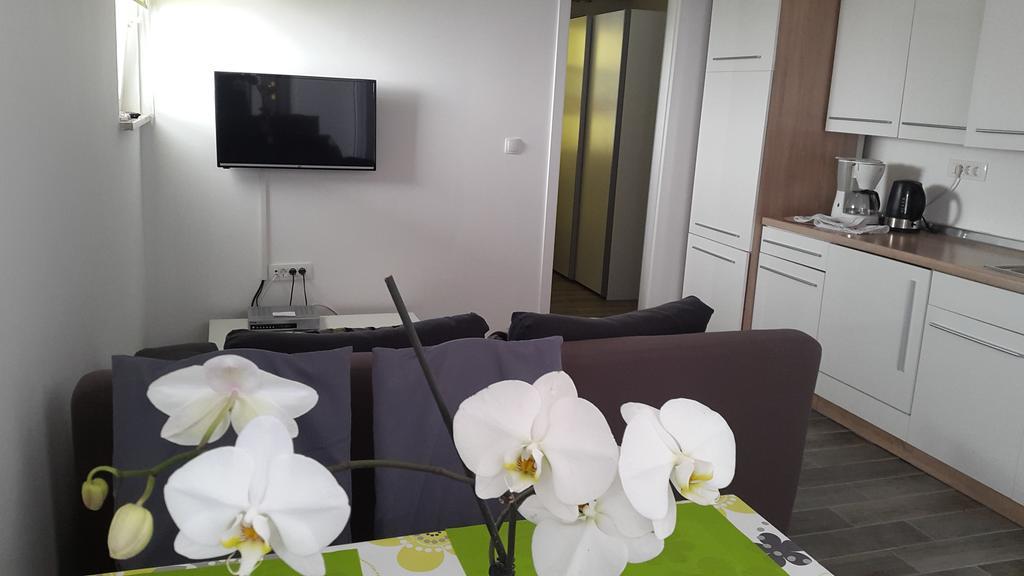 New Lux Apartman Kala Пореч Экстерьер фото